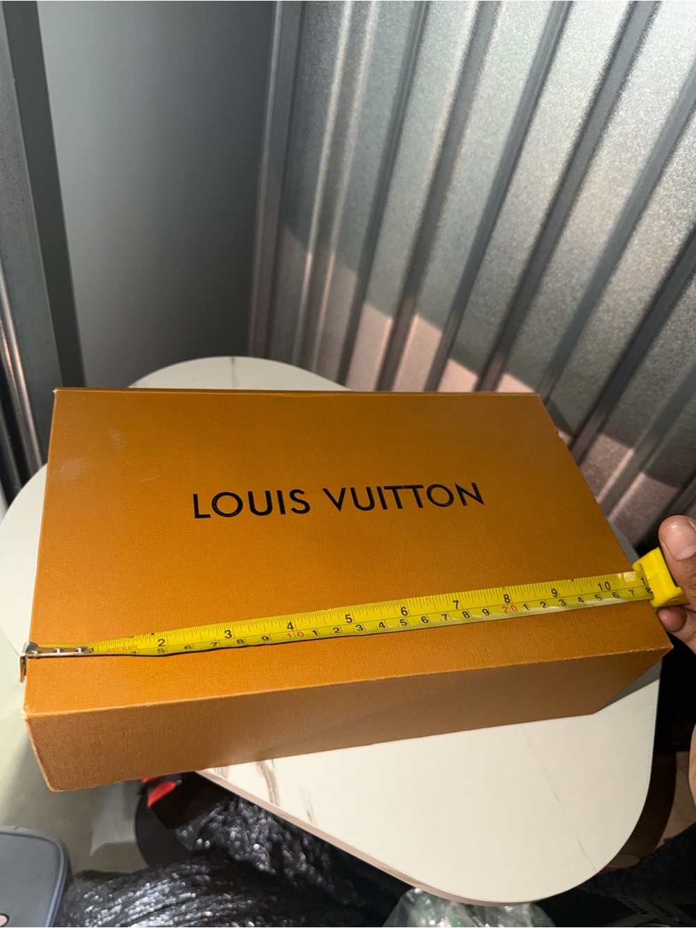 Empty Louis Vuitton Box - Picture 8 of 10